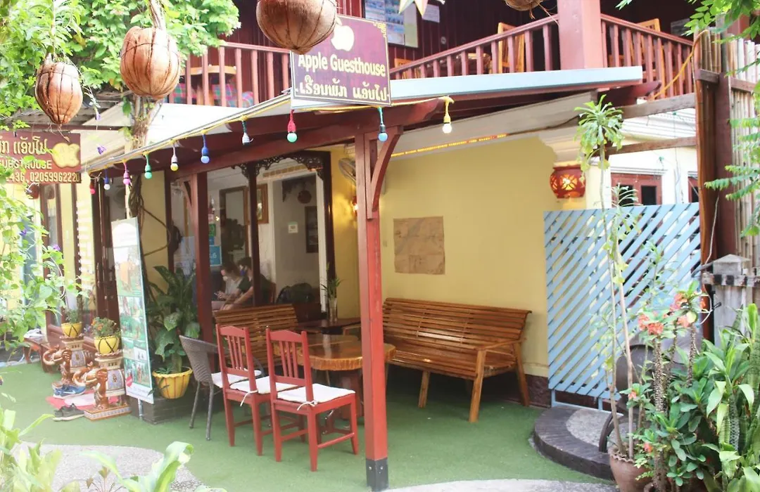 Apple Guesthouse-1